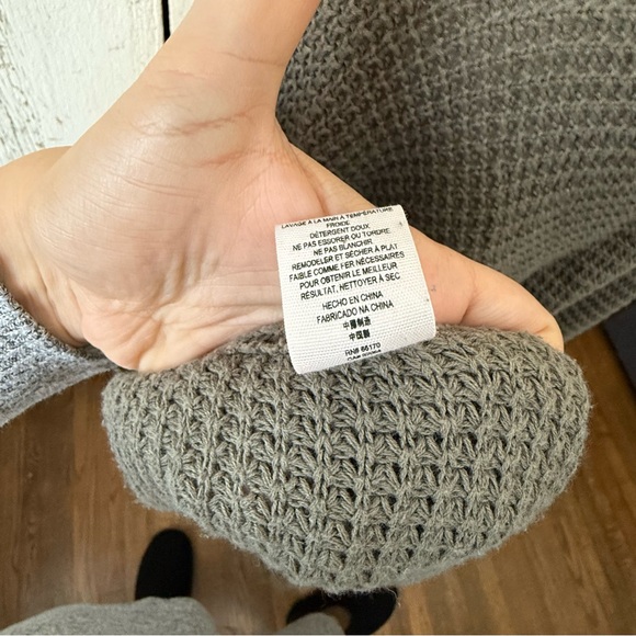 Free people olive green moonshine sweater waffle distressed sz M - Picture 11 of 12